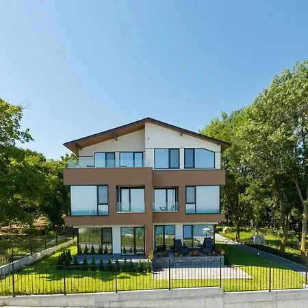 아파트 Kraimorie Park