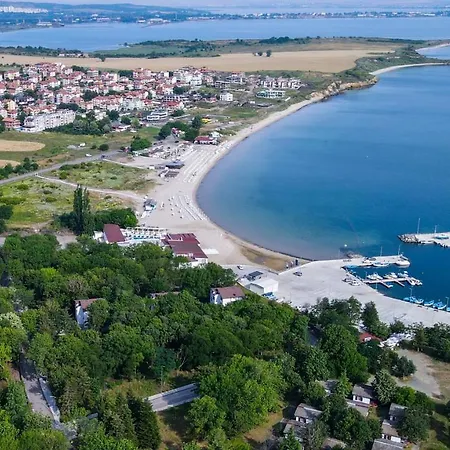крайморие парк Апартаменты Бургас